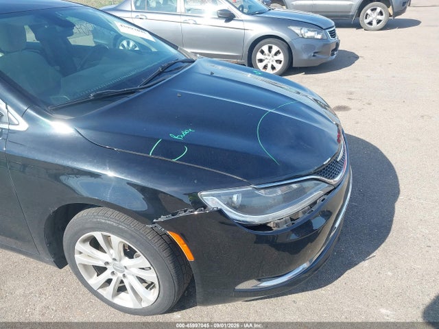 2015 Chrysler 200 Limited მანქანა იყიდება აუქციონზე, vin: 1C3CCCAB7FN704914, აუქციონის ნომერი: 45997045