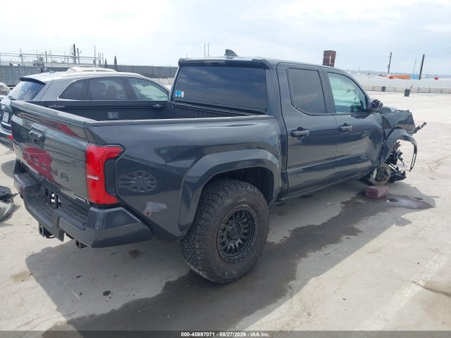 Toyota Tacoma 2025 3TYLC5LN2ST033160 Image 17