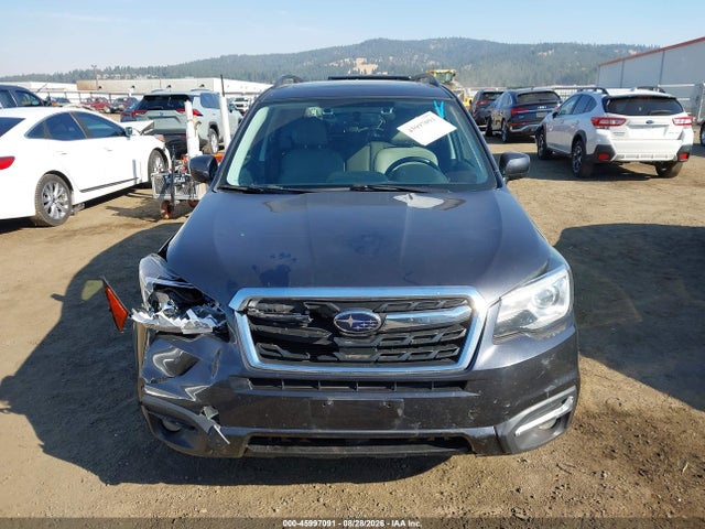 Subaru Forester 2.5i Limited 2017 JF2SJARC2HH530476 Image 12