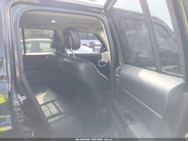 Продаж на аукціоні авто 2016 Jeep Patriot High Altitude Edition, vin: 1C4NJPFA1GD561483, номер лоту: 45997099