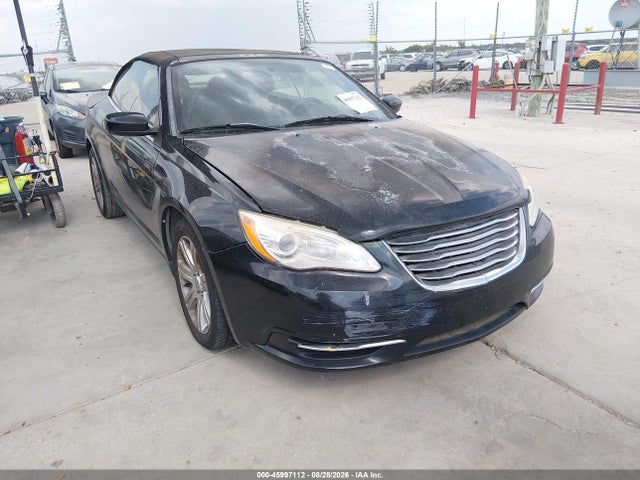 Aukcja sprzedaży 2013 Chrysler 200 Touring, vin: 1C3BCBEG5DN501030, numer aukcji: 45997112