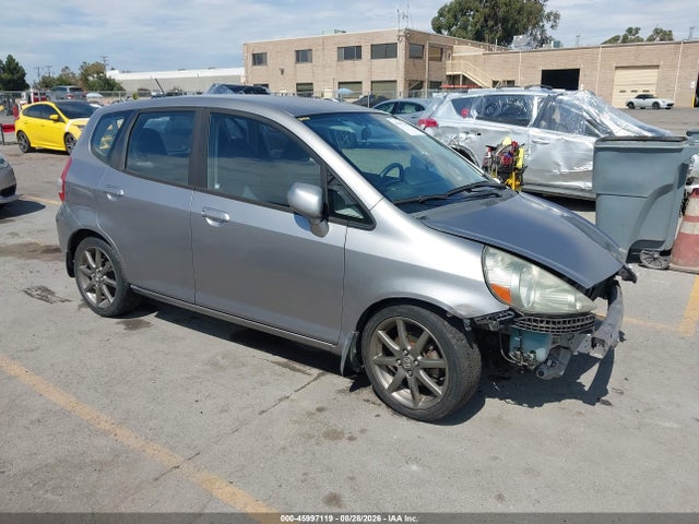 Auction sale of the 2007 Honda Fit, vin: JHMGD374X7S005474, lot number: 45997119