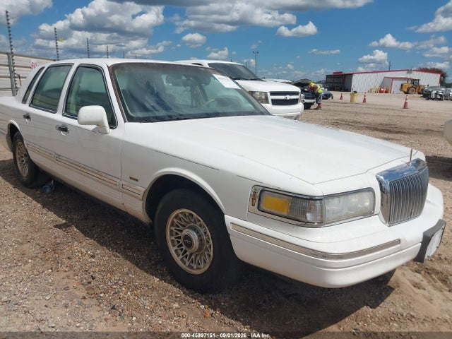 Aukcja sprzedaży 1996 Lincoln Town Car Executive, vin: 1LNLM81W7TY693573, numer aukcji: 45997151