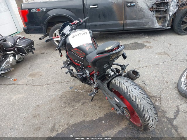 Продажа на аукционе авто 2021 Kawasaki Zr900 F, vin: ML5ZRDF10MDA50090, номер лота: 45997158