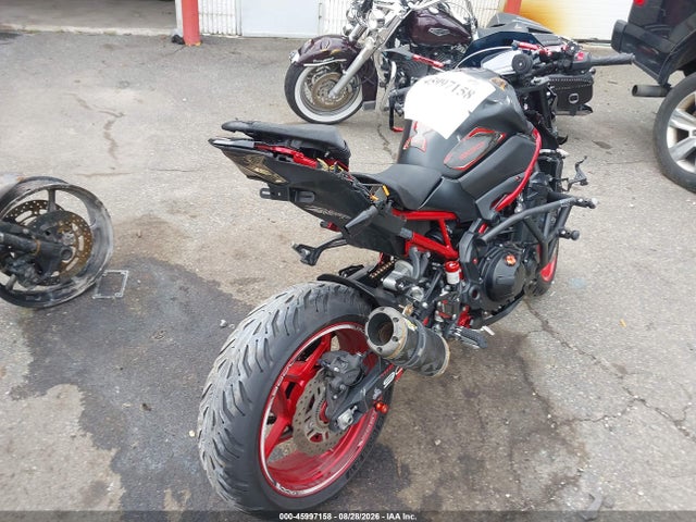 Продажа на аукционе авто 2021 Kawasaki Zr900 F, vin: ML5ZRDF10MDA50090, номер лота: 45997158