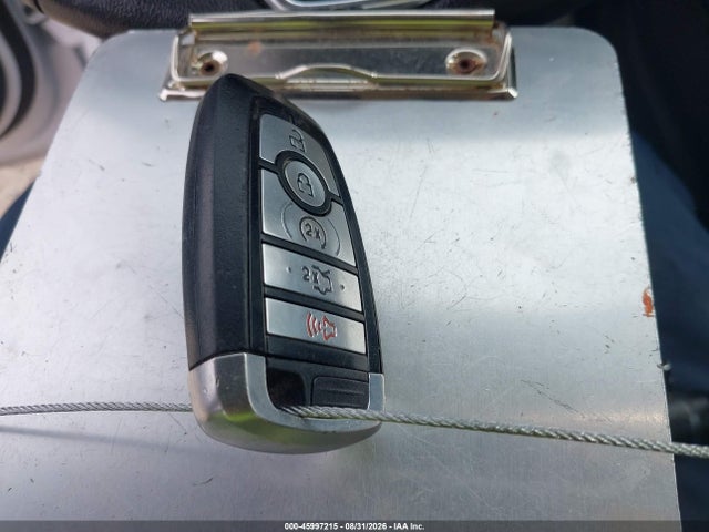 Продаж на аукціоні авто 2020 Ford Fusion Hybrid Titanium, vin: 3FA6P0RU2LR157003, номер лоту: 45997215