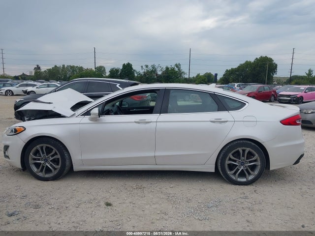 Продаж на аукціоні авто 2020 Ford Fusion Hybrid Titanium, vin: 3FA6P0RU2LR157003, номер лоту: 45997215
