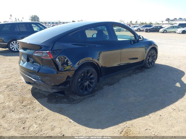 Продажа на аукционе авто 2021 Tesla Model Y Long Range Dual Motor All-wheel Drive, vin: 5YJYGDEE2MF218605, номер лота: 45997228