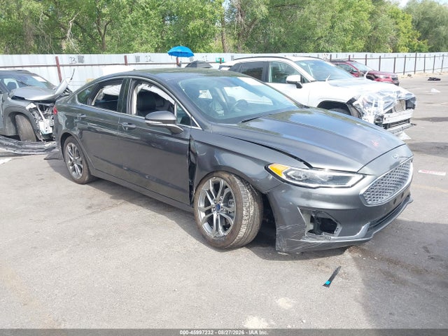 2020 Ford Fusion Hybrid Titanium მანქანა იყიდება აუქციონზე, vin: 3FA6P0RU1LR112828, აუქციონის ნომერი: 45997232
