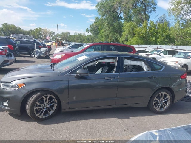 2020 Ford Fusion Hybrid Titanium მანქანა იყიდება აუქციონზე, vin: 3FA6P0RU1LR112828, აუქციონის ნომერი: 45997232