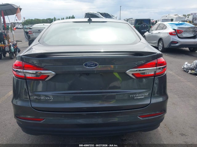 2020 Ford Fusion Hybrid Titanium მანქანა იყიდება აუქციონზე, vin: 3FA6P0RU1LR112828, აუქციონის ნომერი: 45997232