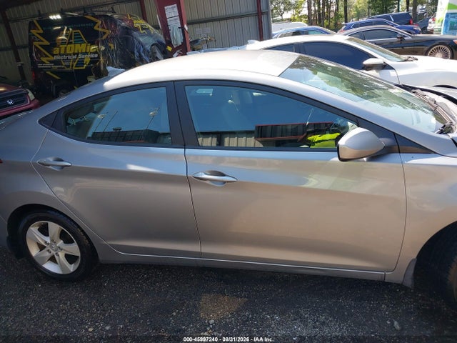 Продаж на аукціоні авто 2013 Hyundai Elantra Gls, vin: KMHDH4AE3DU921618, номер лоту: 45997240