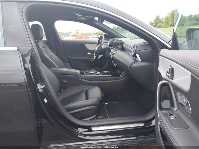 Продажа на аукционе авто 2025 Mercedes-benz Cla 250 Coupe 4matic, vin: W1K5J4HB2SN517568, номер лота: 45997241