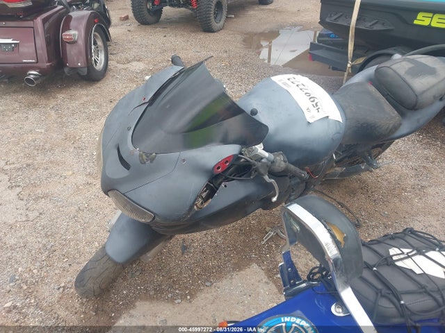 Продажа на аукционе авто 2001 Suzuki Sv650 S, vin: JS1VP52A012100992, номер лота: 45997272