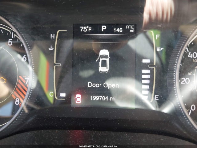 45997274 :رقم المزاد ، 1C4PJMCS8FW558281 vin ، 2015 Jeep Cherokee Latitude مزاد بيع