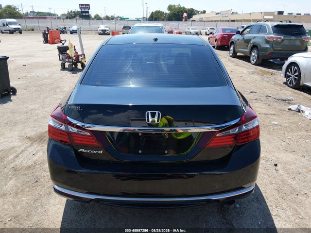 Honda ACCORD EX 2017 1HGCR2F74HA131930 Image 16