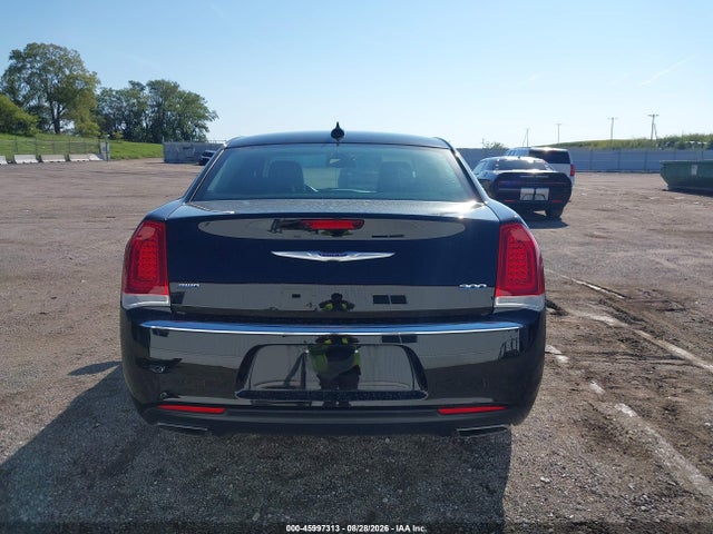 Chrysler 300 Touring L Awd 2019 2C3CCARG3KH556719 Image 17
