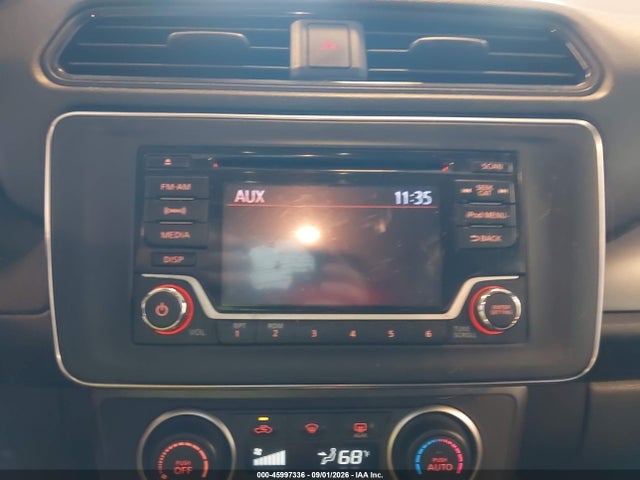 1N4AZ1CP7KC307035 Nissan LEAF S