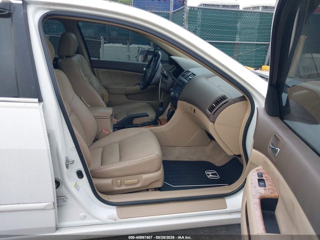 Продаж на аукціоні авто 2003 Honda Accord 3.0 Ex, vin: 1HGCM66513A101040, номер лоту: 45997407