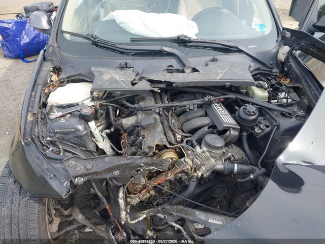 2006 Bmw 325i მანქანა იყიდება აუქციონზე, vin: WBAVB13506KX69220, აუქციონის ნომერი: 45997409