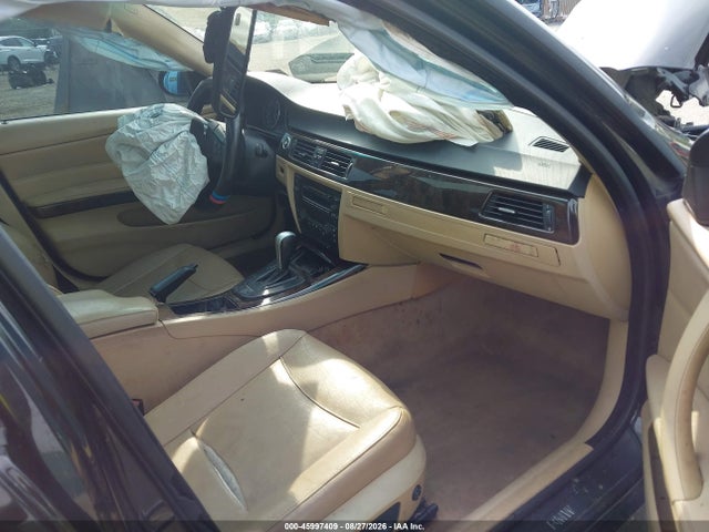 2006 Bmw 325i მანქანა იყიდება აუქციონზე, vin: WBAVB13506KX69220, აუქციონის ნომერი: 45997409