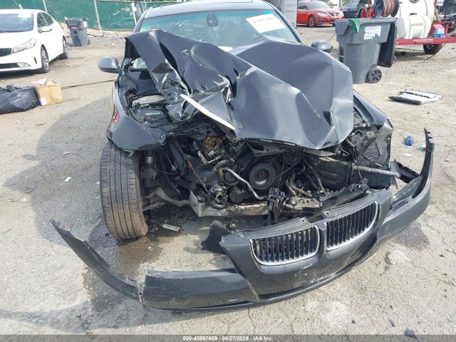 2006 Bmw 325i მანქანა იყიდება აუქციონზე, vin: WBAVB13506KX69220, აუქციონის ნომერი: 45997409