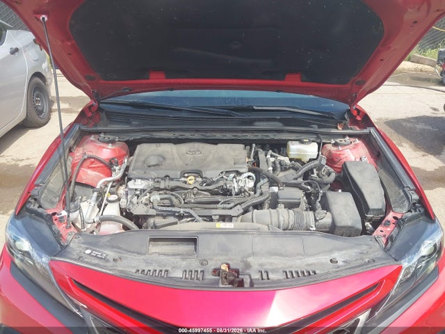 2022 Toyota Camry Se Hybrid მანქანა იყიდება აუქციონზე, vin: 4T1G31AK7NU043645, აუქციონის ნომერი: 45997455