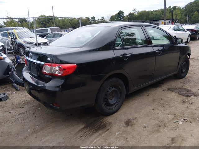 45997466 :رقم المزاد ، 2T1BU4EE4BC537410 vin ، 2011 Toyota Corolla Le مزاد بيع