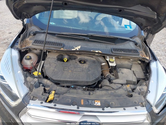 45997486 :رقم المزاد ، 1FMCU9J98JUC44259 vin ، 2018 Ford Escape Titanium مزاد بيع