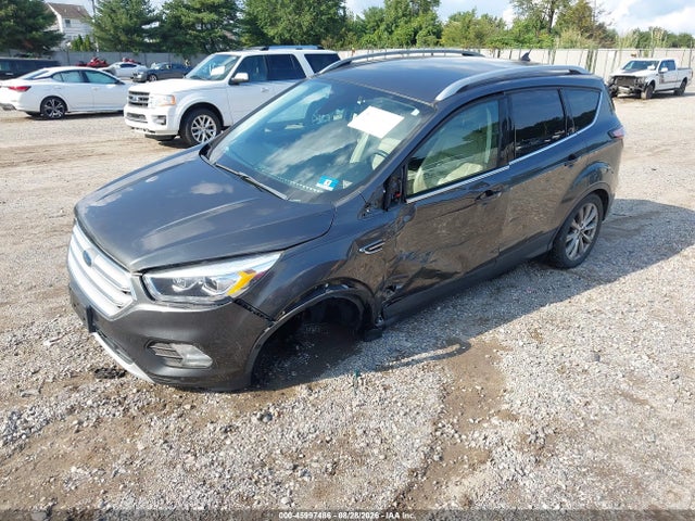 45997486 :رقم المزاد ، 1FMCU9J98JUC44259 vin ، 2018 Ford Escape Titanium مزاد بيع