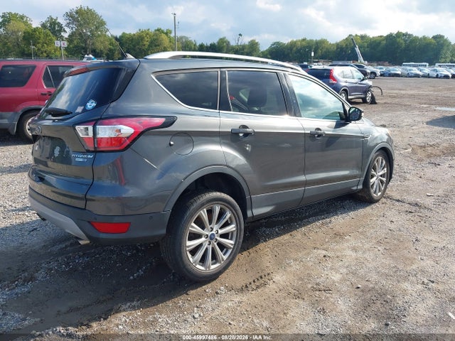 45997486 :رقم المزاد ، 1FMCU9J98JUC44259 vin ، 2018 Ford Escape Titanium مزاد بيع