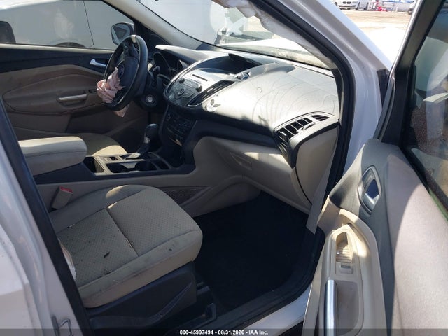 1FMCU0GD5HUE76867 Ford ESCAPE SE