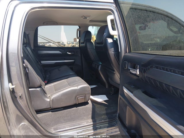 45997514 :رقم المزاد ، 5TFGW5F12GX201653 vin ، 2016 Toyota Tundra Platinum 5.7l V8 مزاد بيع