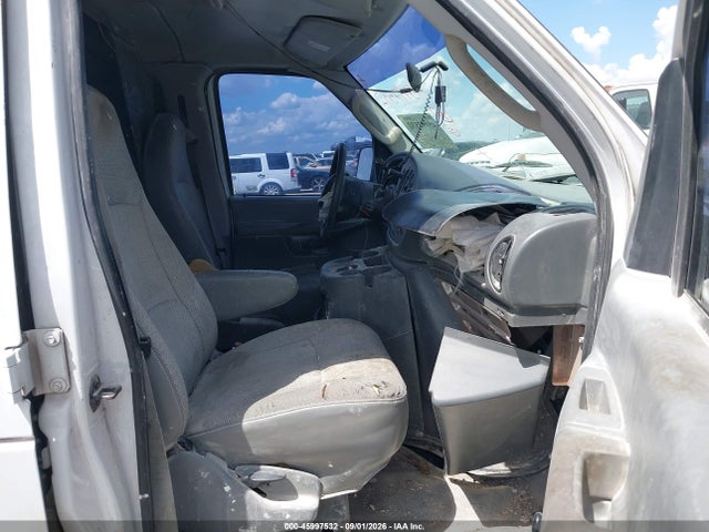 2003 Ford E-150 Commercial მანქანა იყიდება აუქციონზე, vin: 1FTRE14283HA05186, აუქციონის ნომერი: 45997532