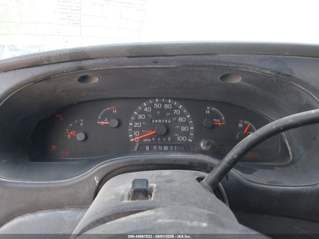 2003 Ford E-150 Commercial მანქანა იყიდება აუქციონზე, vin: 1FTRE14283HA05186, აუქციონის ნომერი: 45997532