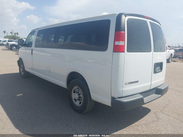 Chevrolet Express 3500 Ls 2019 1GAZGNFG1K1326299 Image 3