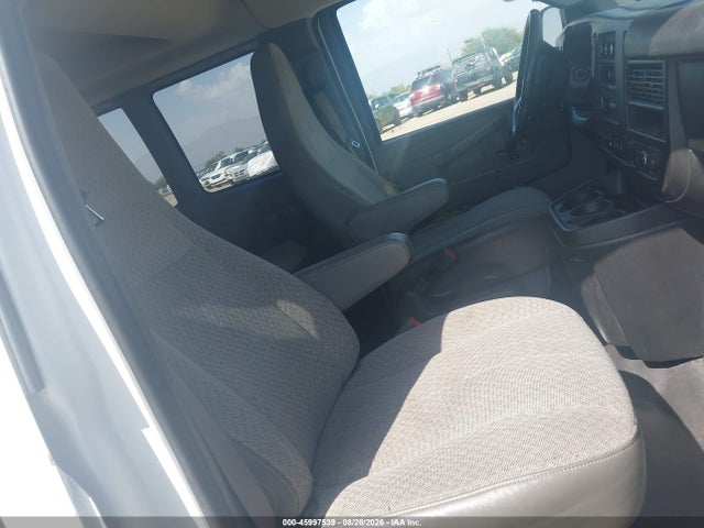 Chevrolet Express 3500 Ls 2019 1GAZGNFG1K1326299 Image 5