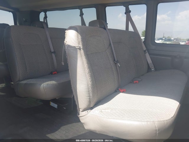 Chevrolet Express 3500 Ls 2019 1GAZGNFG1K1326299 Image 8