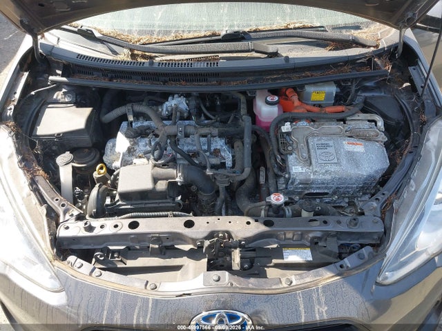 Toyota Prius C Two 2017 JTDKDTB31H1595887 Image 10