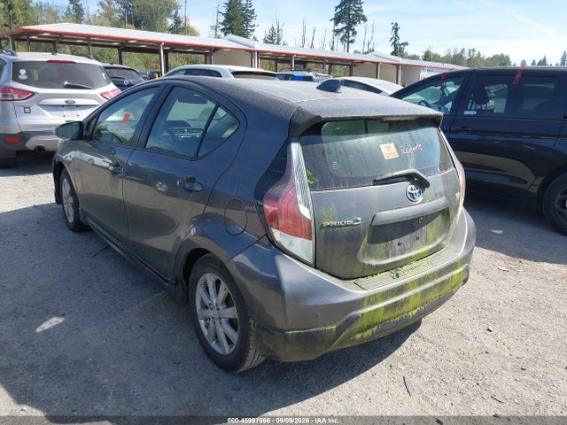 Toyota Prius C Two 2017 JTDKDTB31H1595887 Image 3