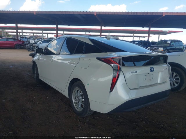2016 Toyota Prius Two Eco მანქანა იყიდება აუქციონზე, vin: JTDKARFUXG3500969, აუქციონის ნომერი: 45997588