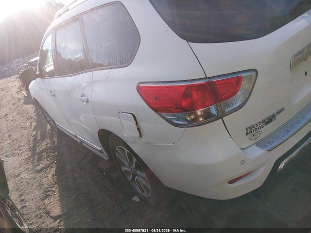 2015 Nissan Pathfinder Sl მანქანა იყიდება აუქციონზე, vin: 5N1AR2MM5FC722361, აუქციონის ნომერი: 45997631