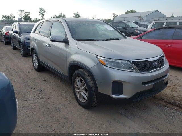 Продажа на аукционе авто 2014 Kia Sorento Lx, vin: 5XYKT3A6XEG486385, номер лота: 45997642