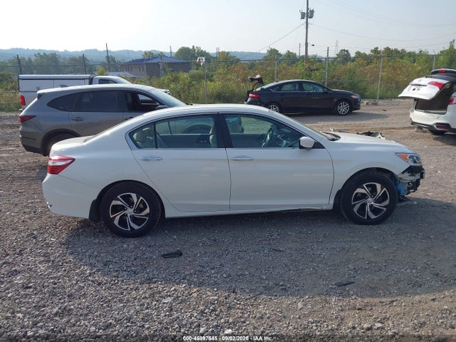 Продажа на аукционе авто 2017 Honda Accord Lx, vin: 1HGCR2F36HA263763, номер лота: 45997645