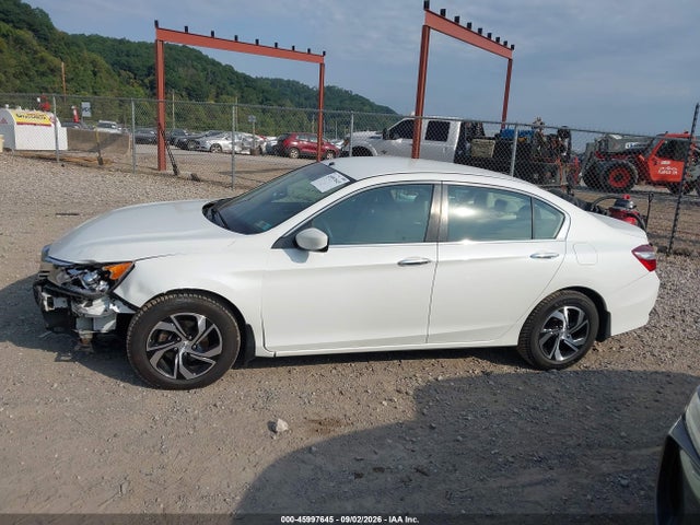 Продажа на аукционе авто 2017 Honda Accord Lx, vin: 1HGCR2F36HA263763, номер лота: 45997645