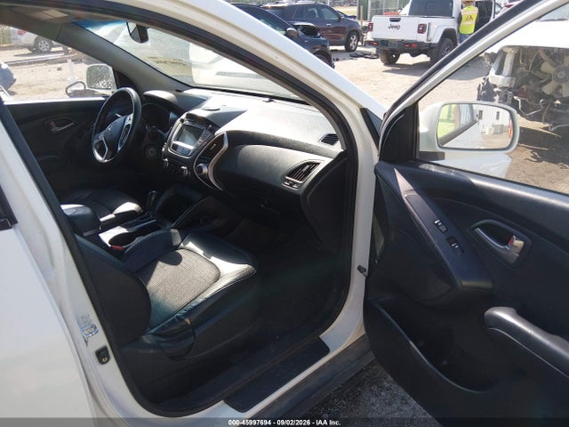 Продаж на аукціоні авто 2011 Hyundai Tucson Gls, vin: KM8JU3AC5BU223922, номер лоту: 45997694