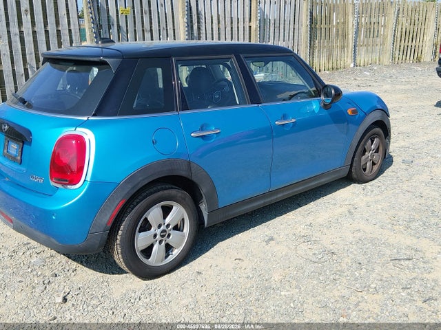 Продажа на аукционе авто 2017 Mini Hardtop Cooper, vin: WMWXU1C33H2F78057, номер лота: 45997695