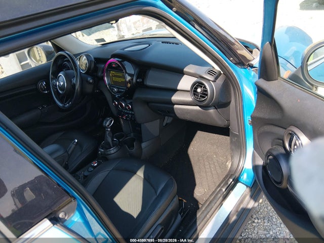 Продажа на аукционе авто 2017 Mini Hardtop Cooper, vin: WMWXU1C33H2F78057, номер лота: 45997695