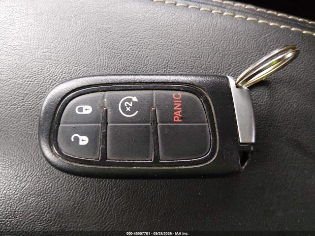 45997701 :رقم المزاد ، 1C4PJMDS2GW309796 vin ، 2016 Jeep Cherokee High Altitude مزاد بيع