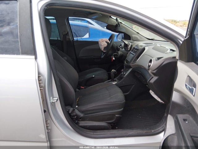 Aukcja sprzedaży 2016 Chevrolet Sonic Lt Auto, vin: 1G1JC5SB2G4106081, numer aukcji: 45997740